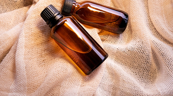 MTT (Mineral Turpentine Oil)